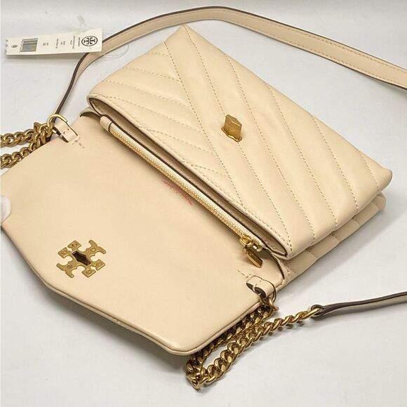 Tory Burch Kira Chevron Leather Wallet-On-Chain Bag - Picture 14 of 16